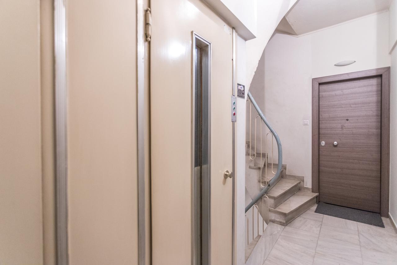 Hiend 4th Floor 1bdr