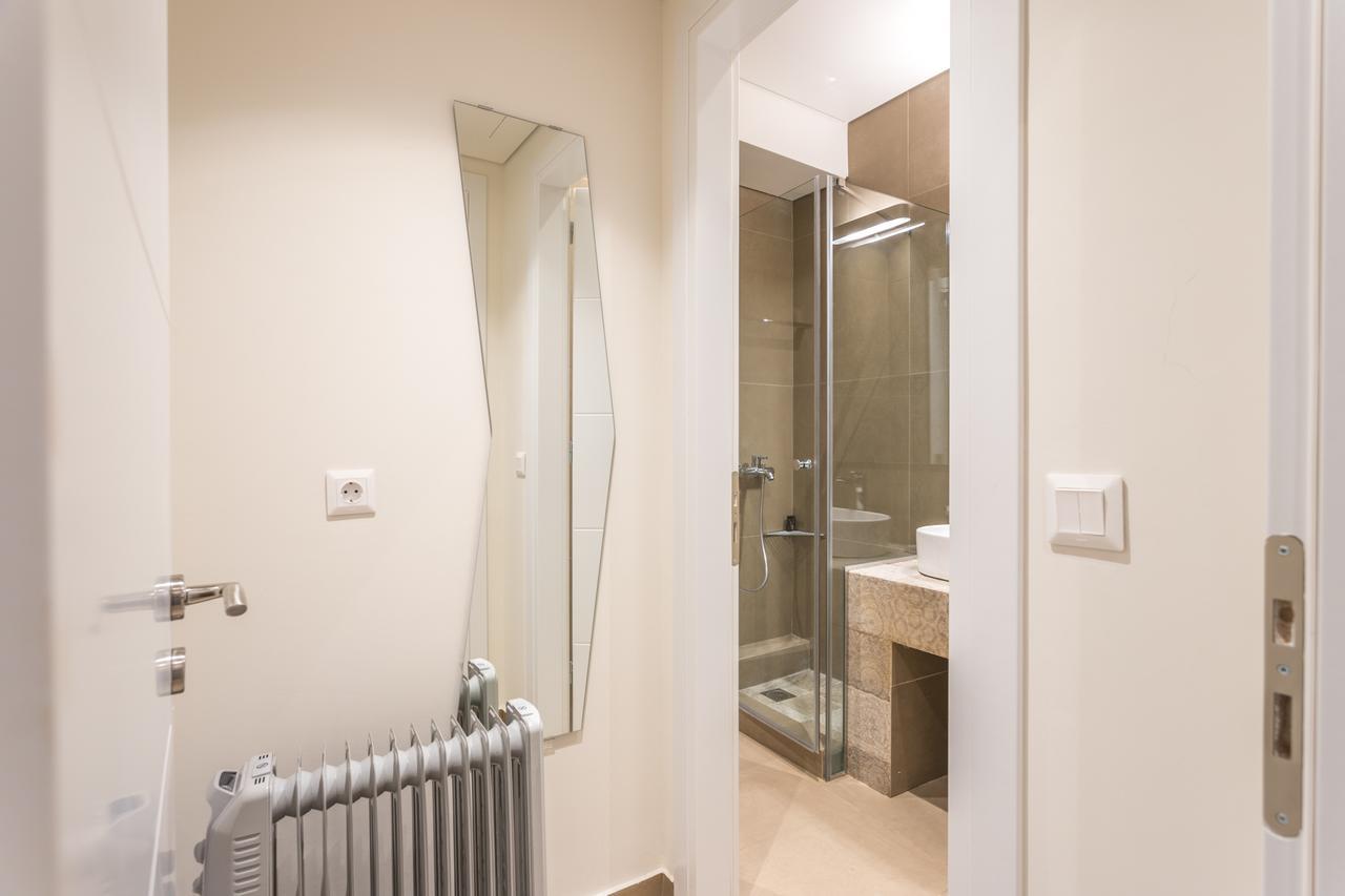 Hiend 4th Floor 1bdr Daire